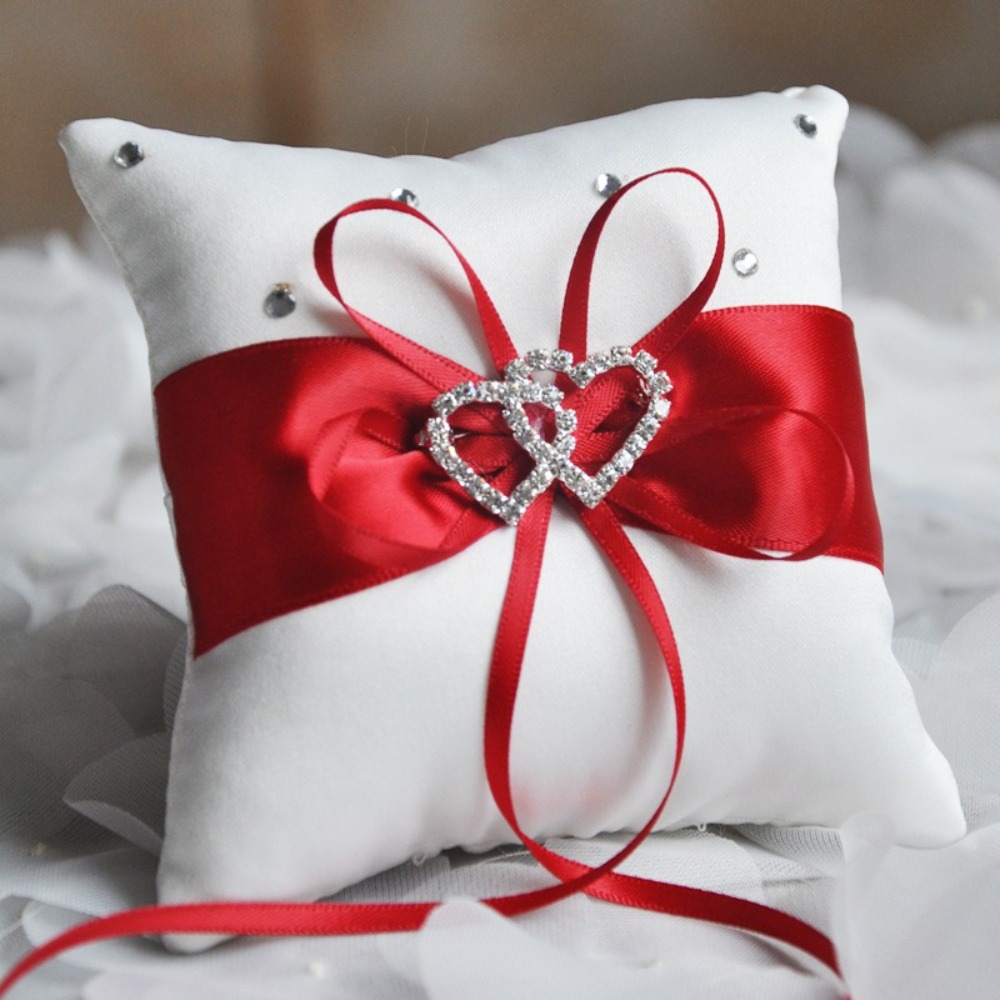 Romantic Wedding Ring Pillow S - مراجعة Ring Bearer Pillow وسعره