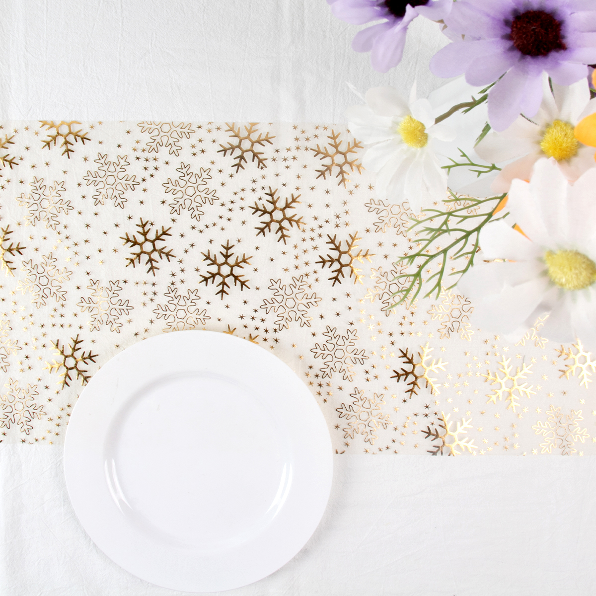 Sparkle Metallic Gold Thin Tab - مراجعة Table Runner Sequin وسعره