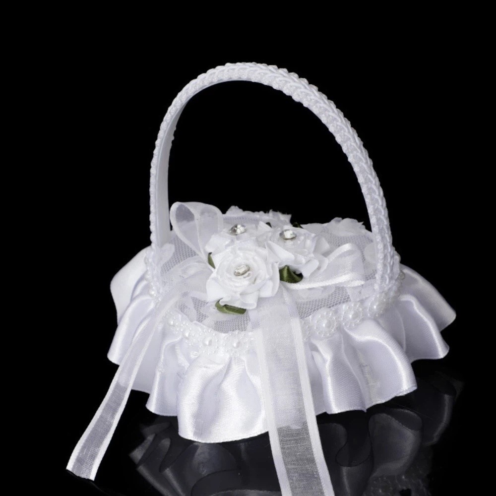 White Lace Heart-shaped Ring B - مراجعة Ring Bearer Pillow وسعره