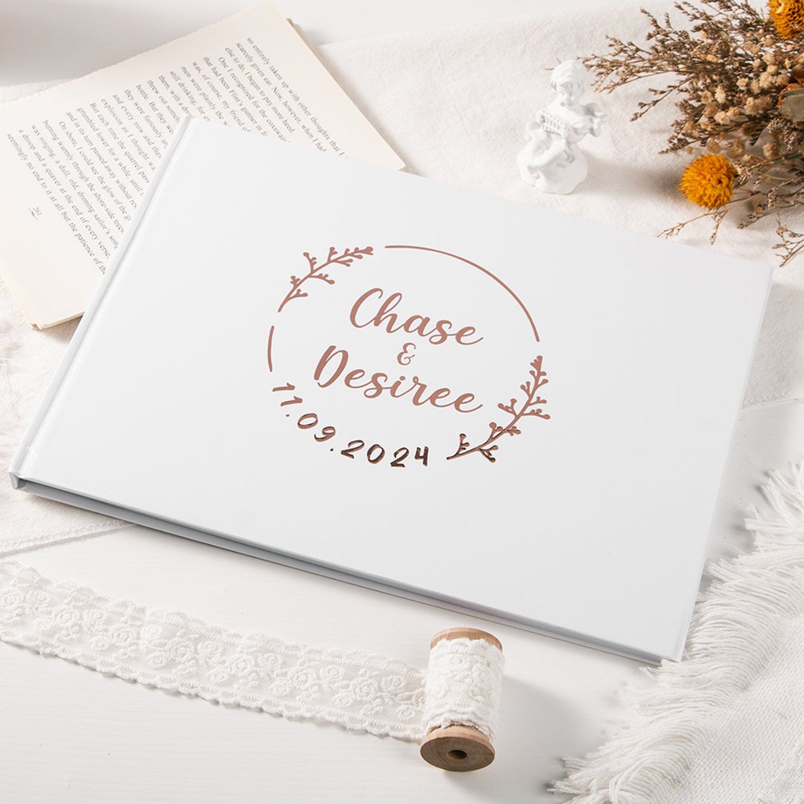 Custom Wedding Guestbook Perso - مراجعة Wedding Supply List وسعره
